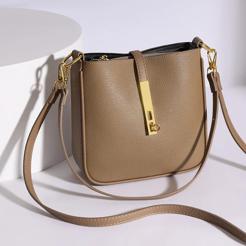 Light luxury genuine leather women's crossbody bag high quality handbag Fashion underarm bag French versatile Shoulder Bag