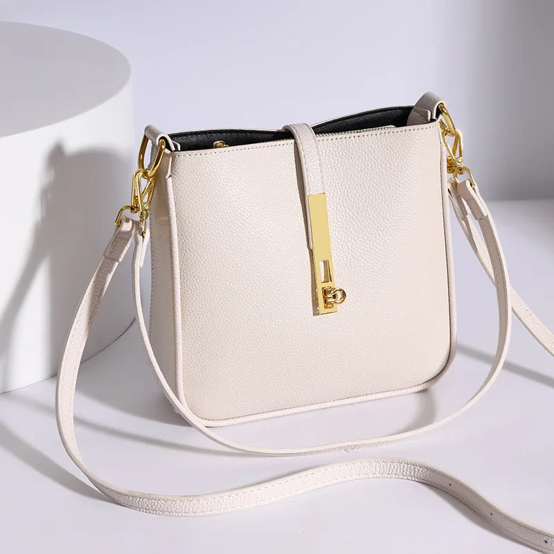 Light luxury genuine leather women's crossbody bag high quality handbag Fashion underarm bag French versatile Shoulder Bag