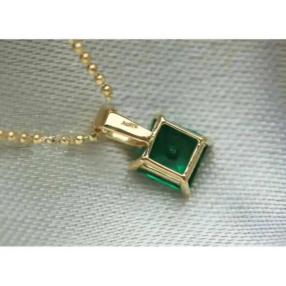 GOLDtutu Grilgold 9K Gold French Retro Fine Emerald Zircon Small Box Charm, kj280