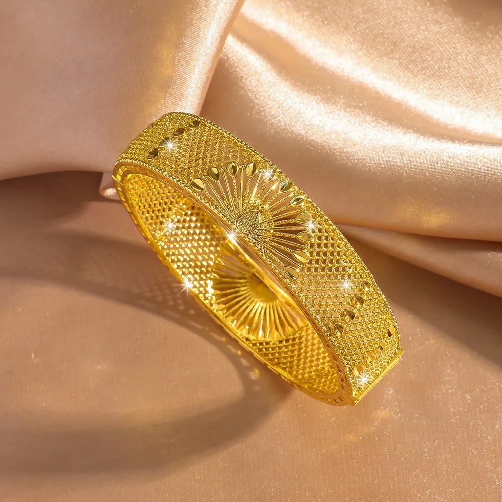 Luxury 24K 9999 Pure Gold real gold Peacock Open Screen Hollow Bracelet Buckle Bracelet Dubai Wedding Bracelet