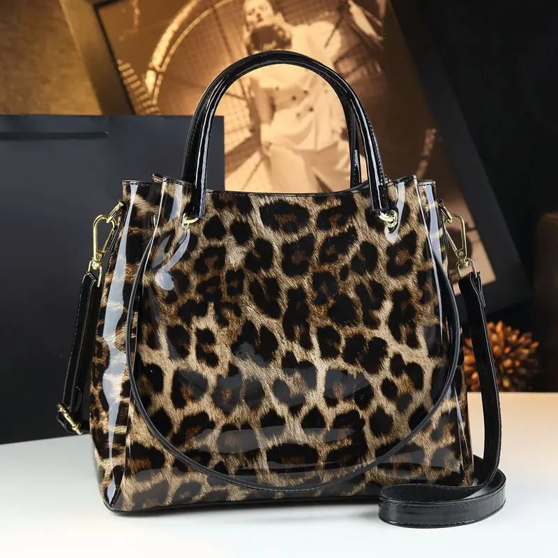 New Tote Bag for Women Crocodile Print Textured Bucket Bag Retro Shoulder Bag Fashion Handbag