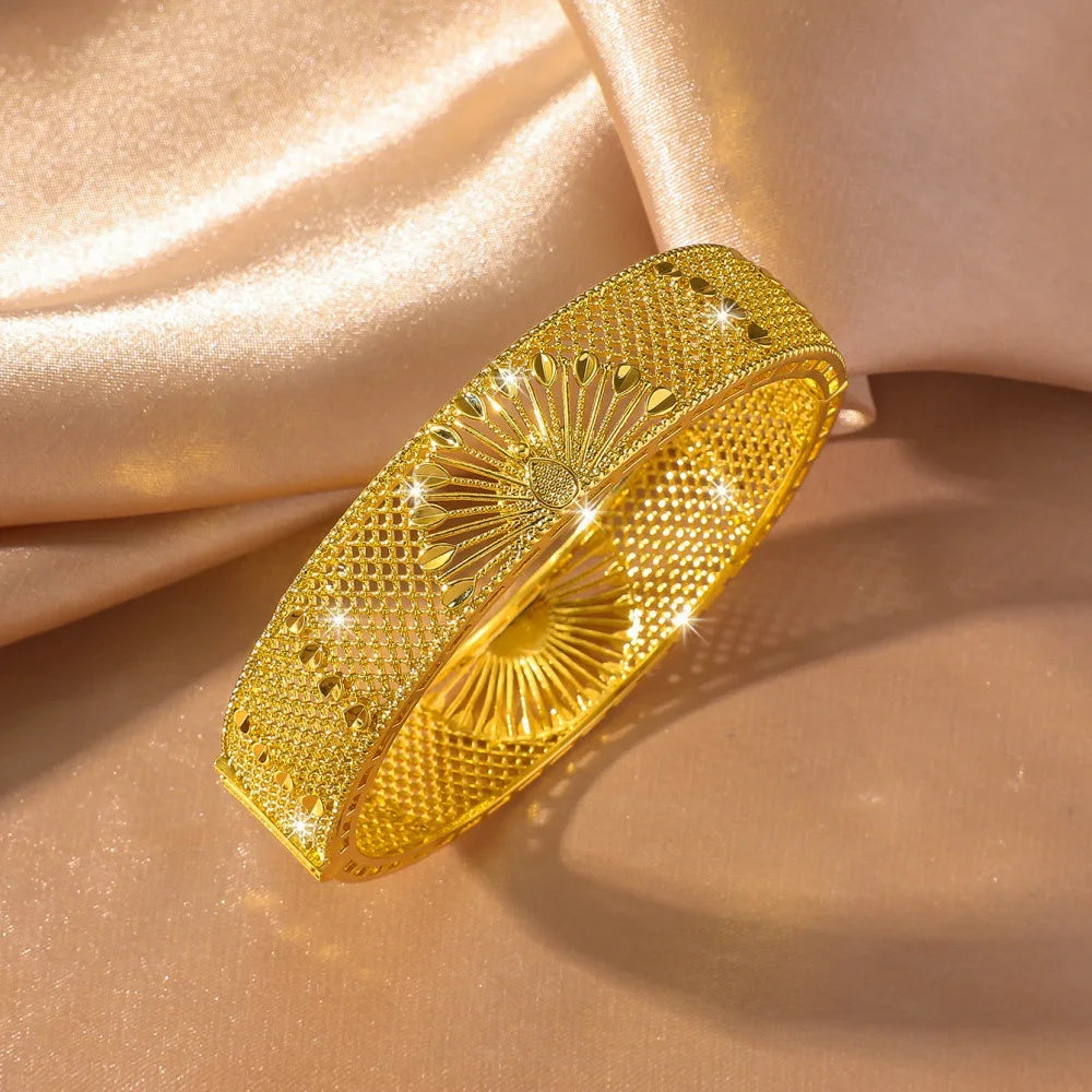 Luxury 24K 9999 Pure Gold real gold Peacock Open Screen Hollow Bracelet Buckle Bracelet Dubai Wedding Bracelet