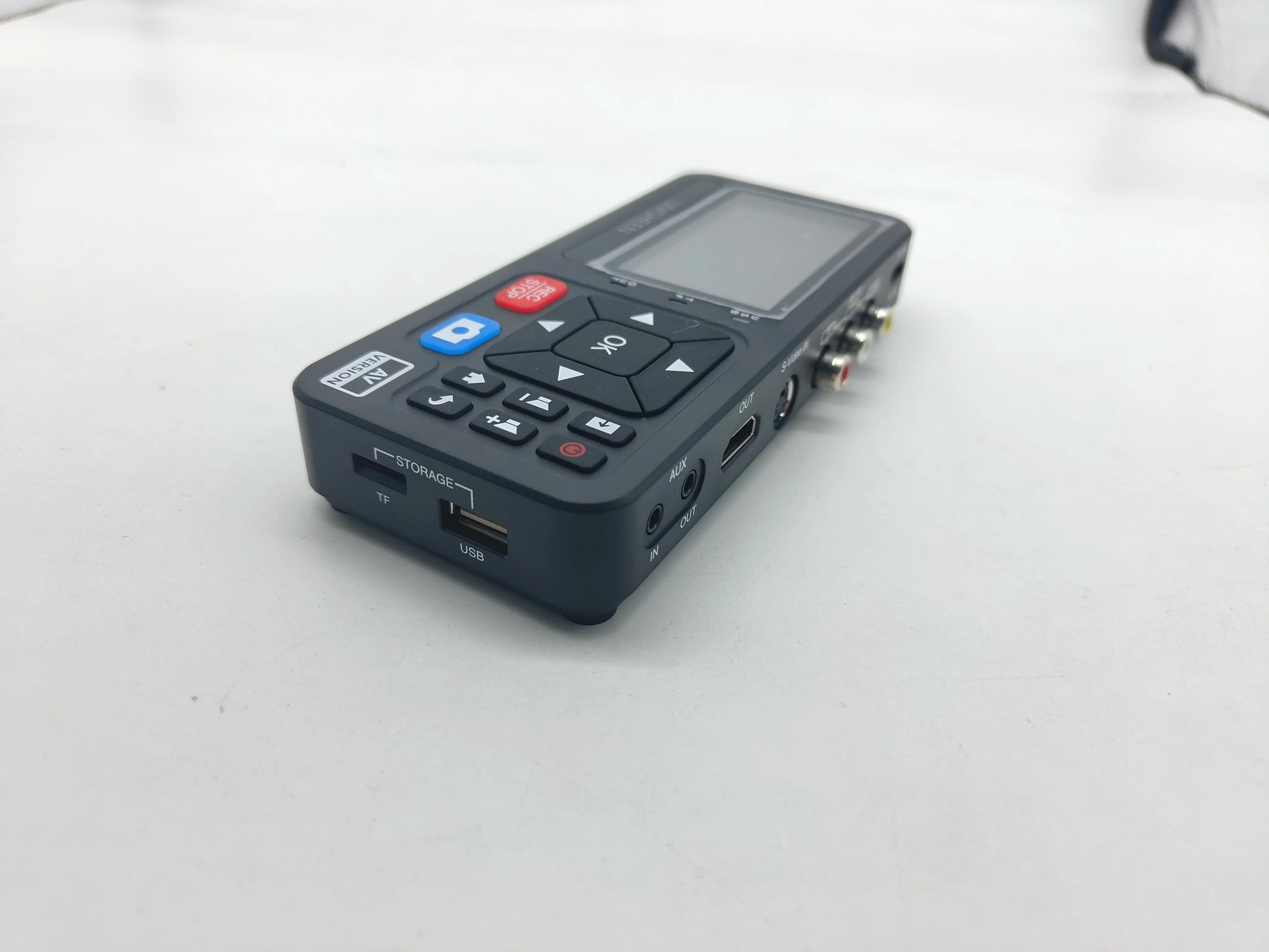 Hot-Sale VHS Tape to Digital Video Camera Recorder Casette MP3 Reel Mini Small TF FLASH Disk Old Camcorder DVD Converter