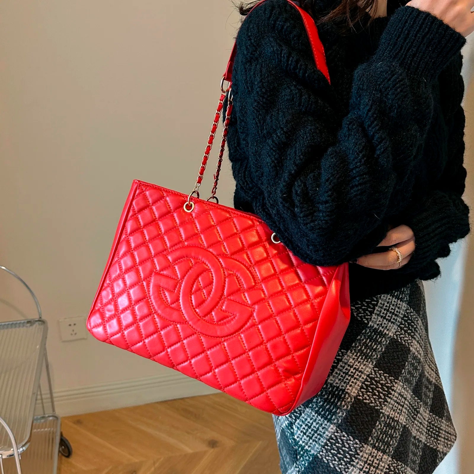 Classic Retro Chain Strap Messenger Bag Women's Luxury Textured Leather Handbag Paris Fashion Zipper Shoulder Bag